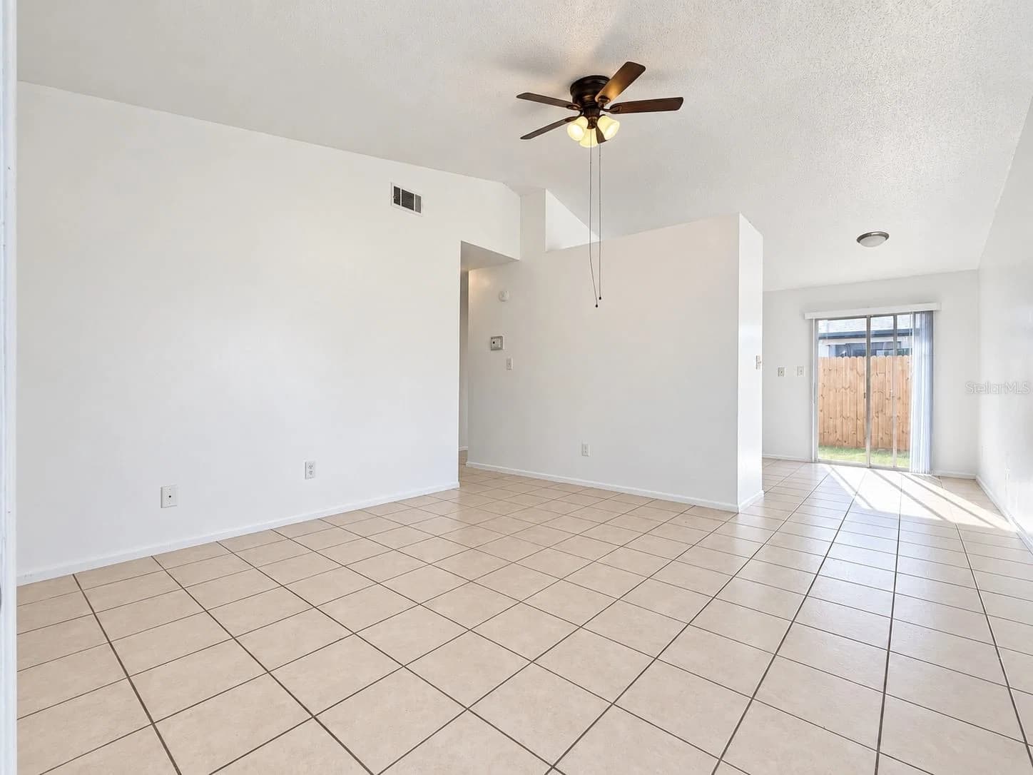 3276 SPLIT WILLOW Drive 4