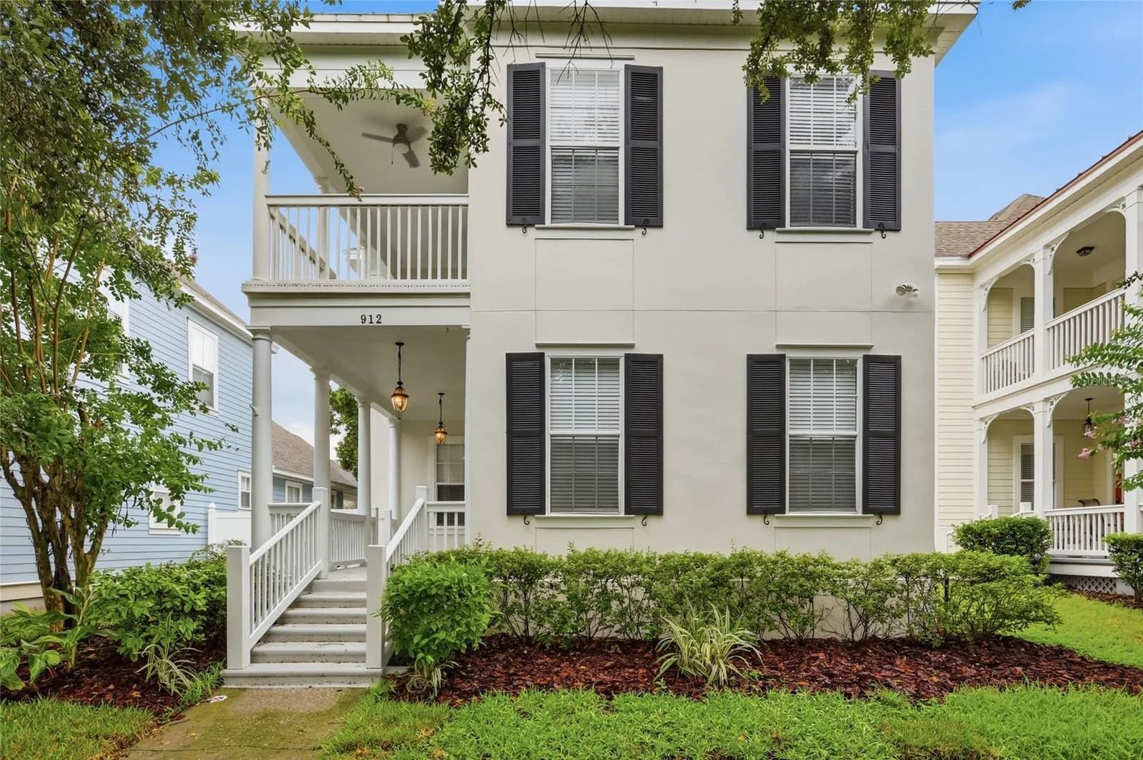912 WATERSIDE Drive 5