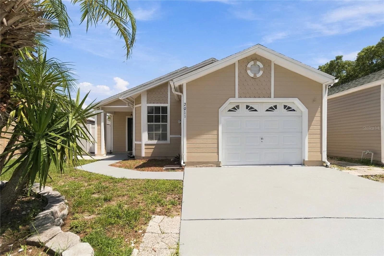2011 WINSLOW Drive, Orlando, FL 32812
