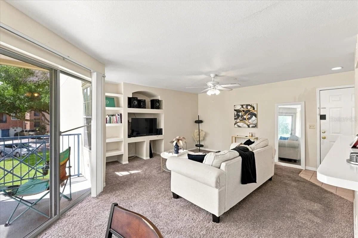 7220 WESTPOINTE Boulevard #1424 4