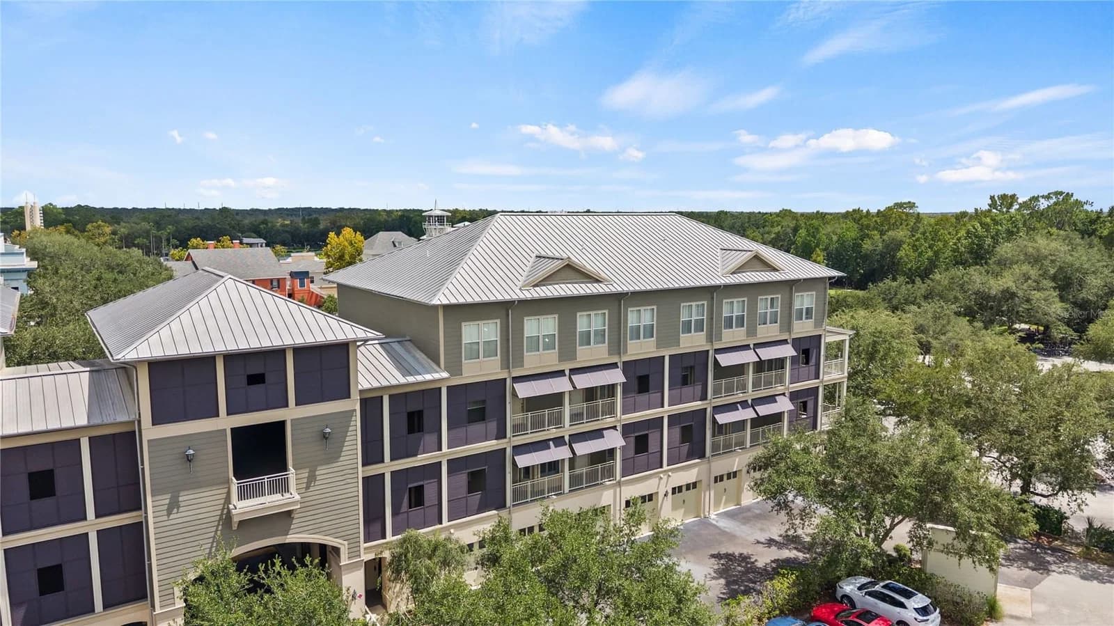 650 CAMPUS Street #204 5