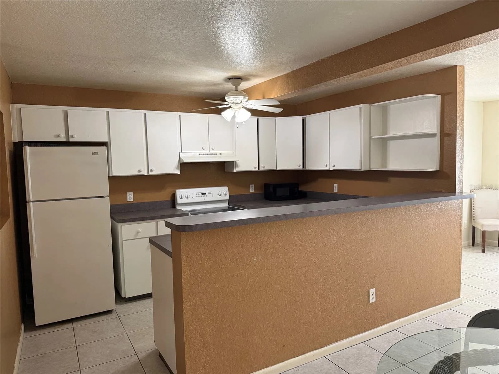 5401 HERMOSA Street, Orlando, FL 32807 2