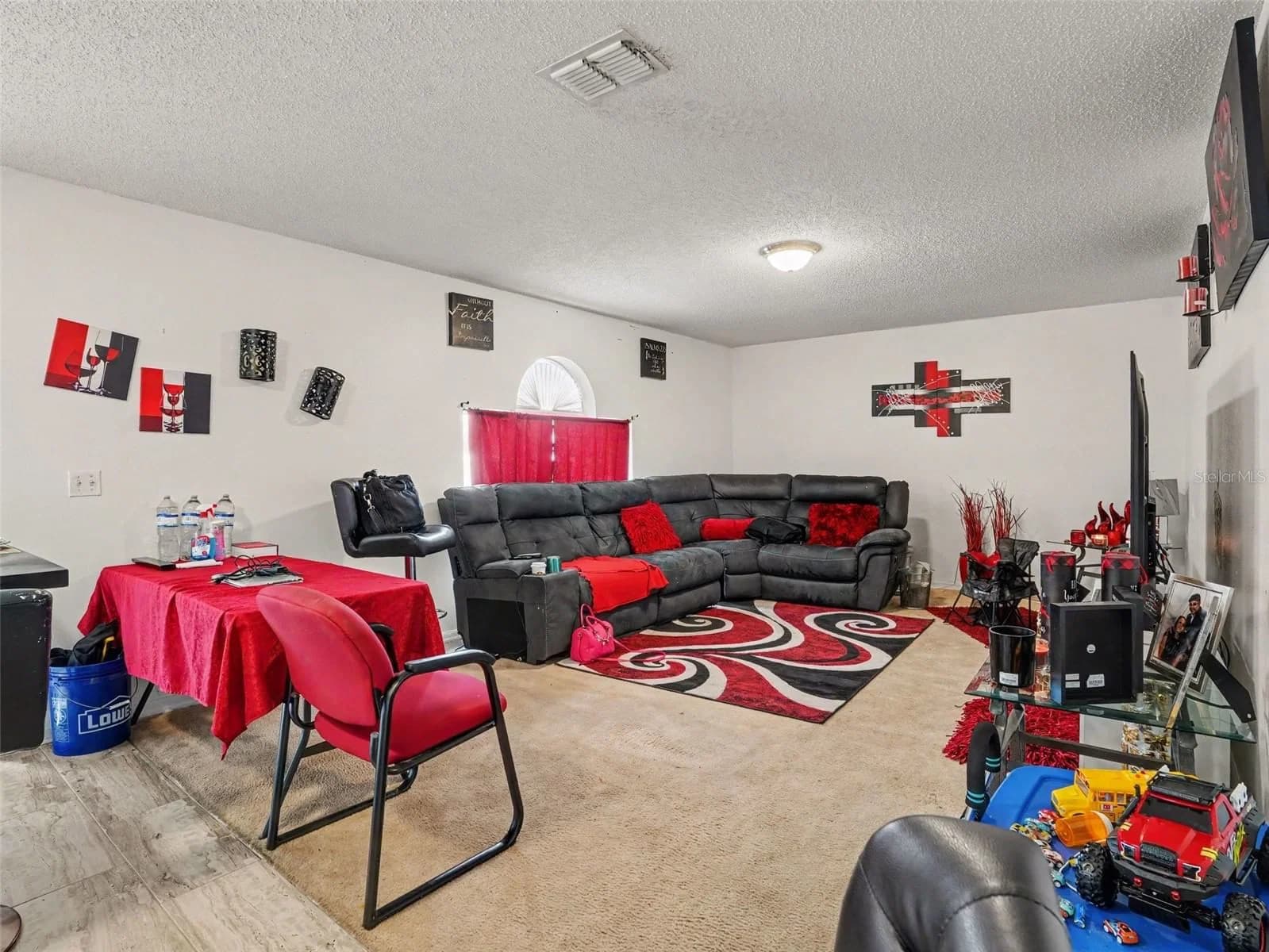 1115 HUDSON HARBOR Lane 4