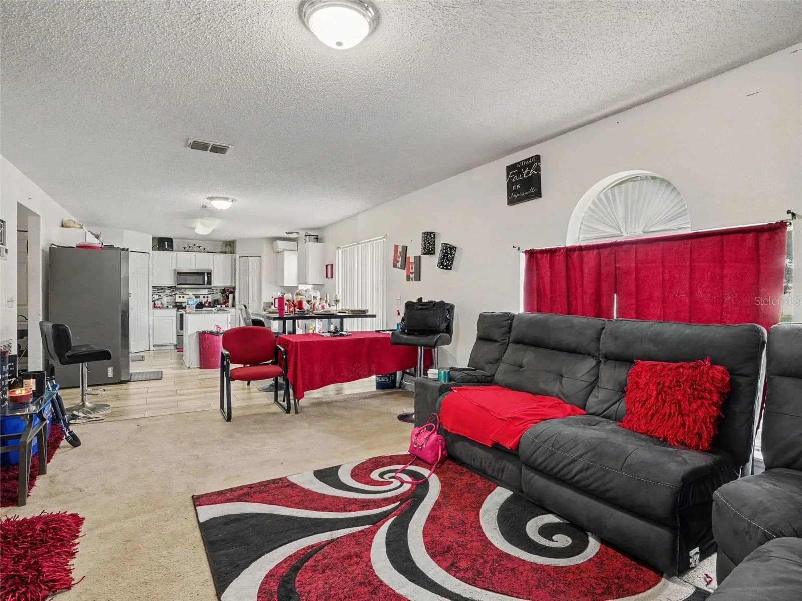 1115 HUDSON HARBOR Lane 5