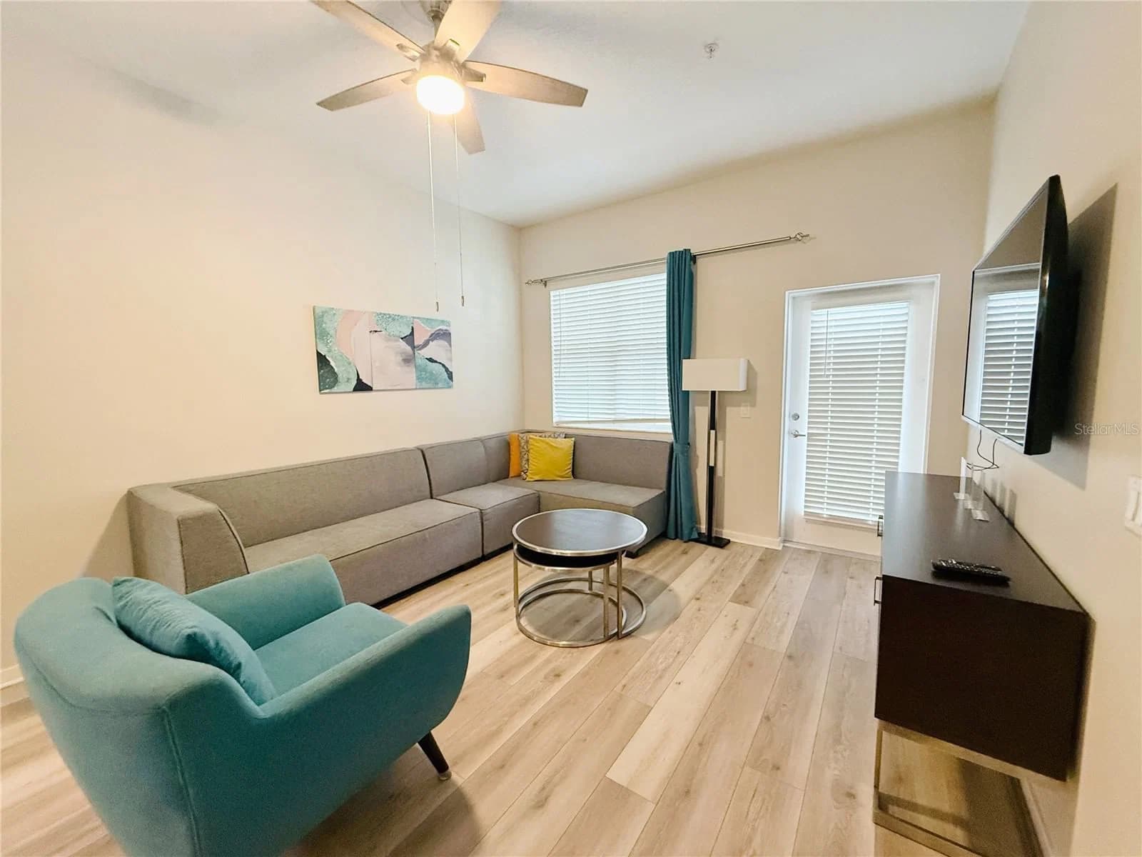 4012 BREAKVIEW Drive #B401, Orlando, FL 32819 3