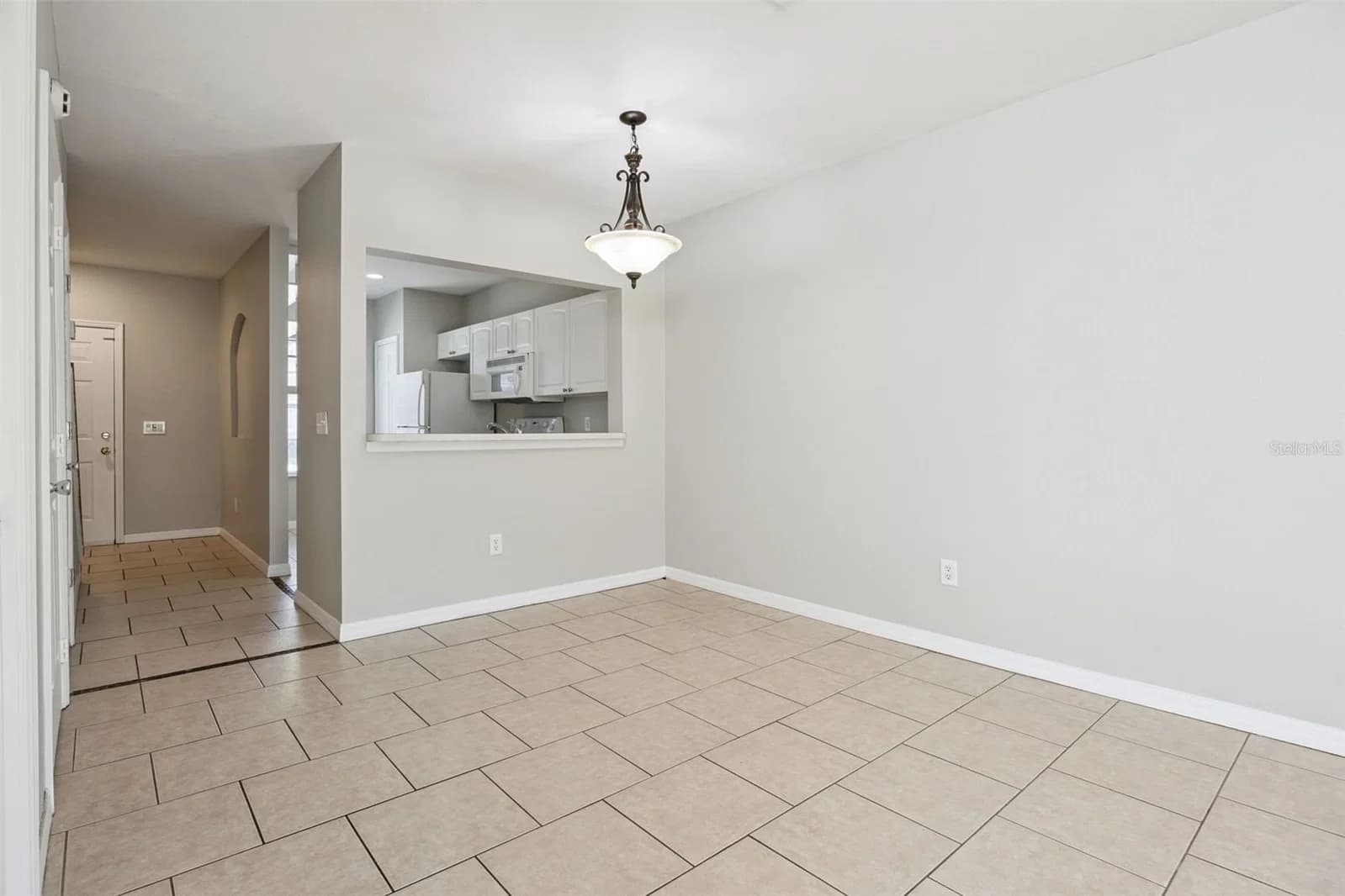 4175 PLANTATION COVE Drive, Orlando, FL 32810 2