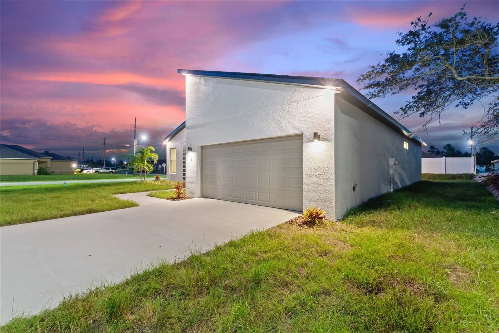 3 MAGNOLIA BLOSSOM Lane 4