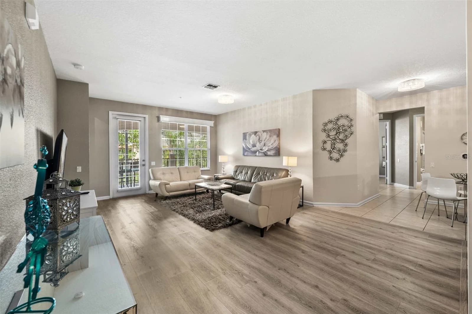 5037 SHOREWAY Loop #202 5