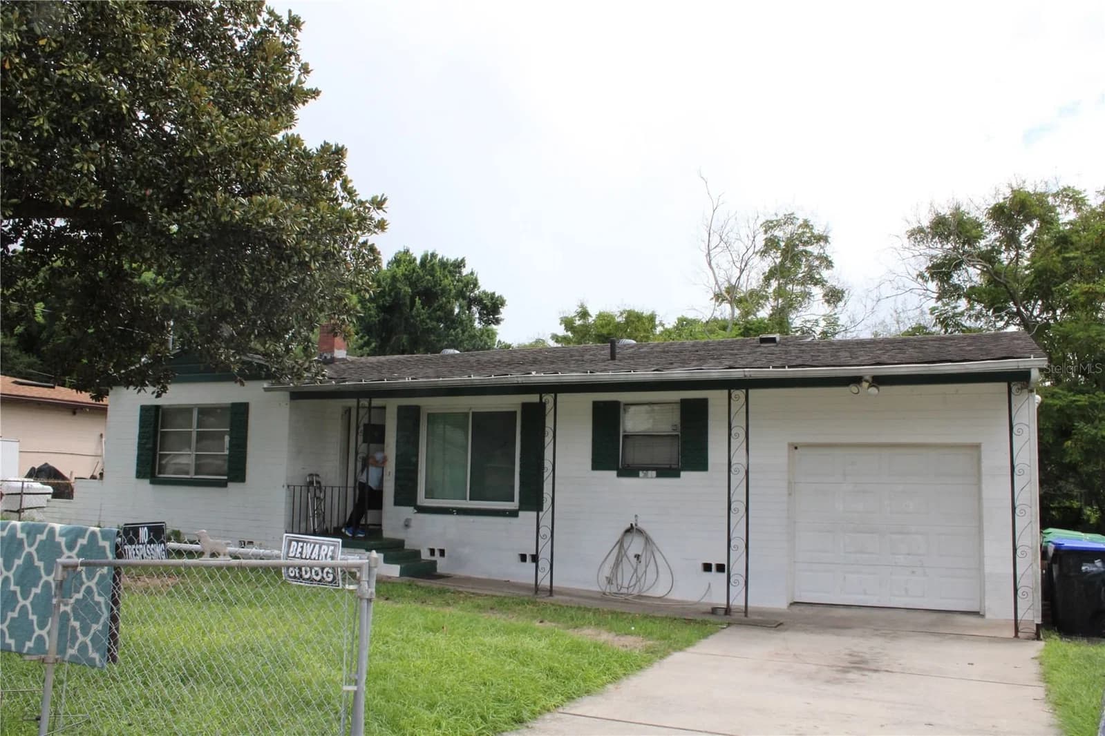 1638 GRAND Street 4