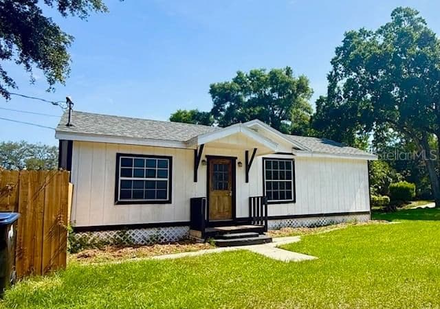 2215 VINE Street, Orlando, FL 32806