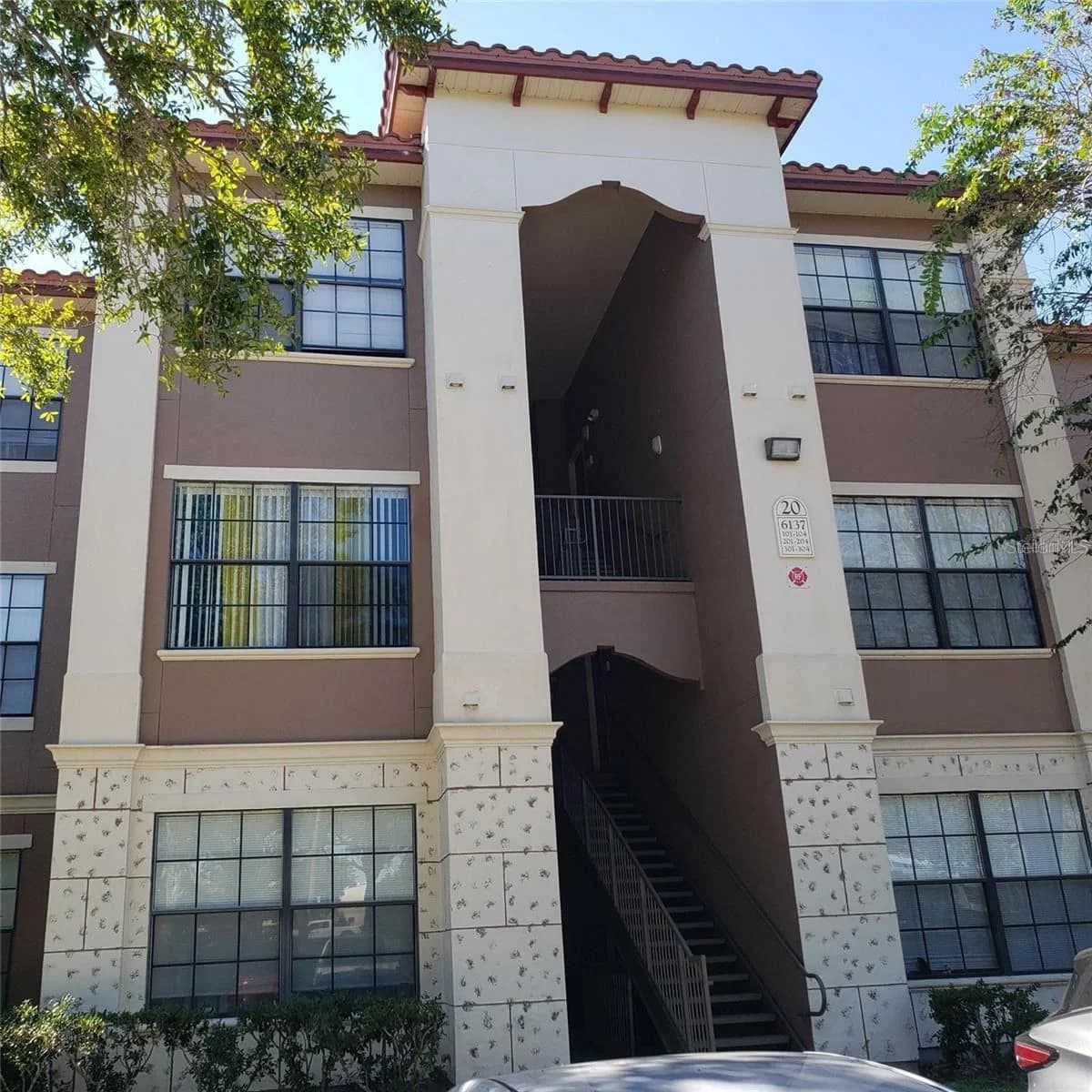 202 SOUTH Street #5049, Orlando, FL 32801