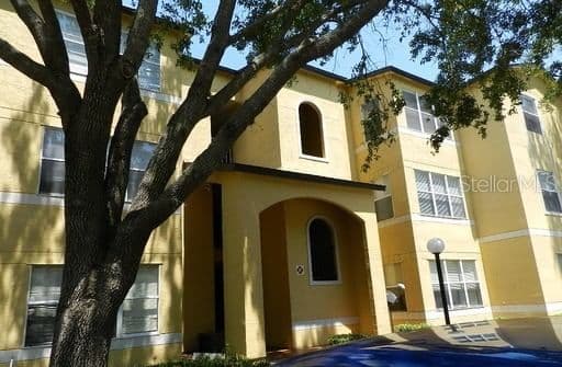 4528 COMMANDER Drive #2038, Orlando, FL 32822