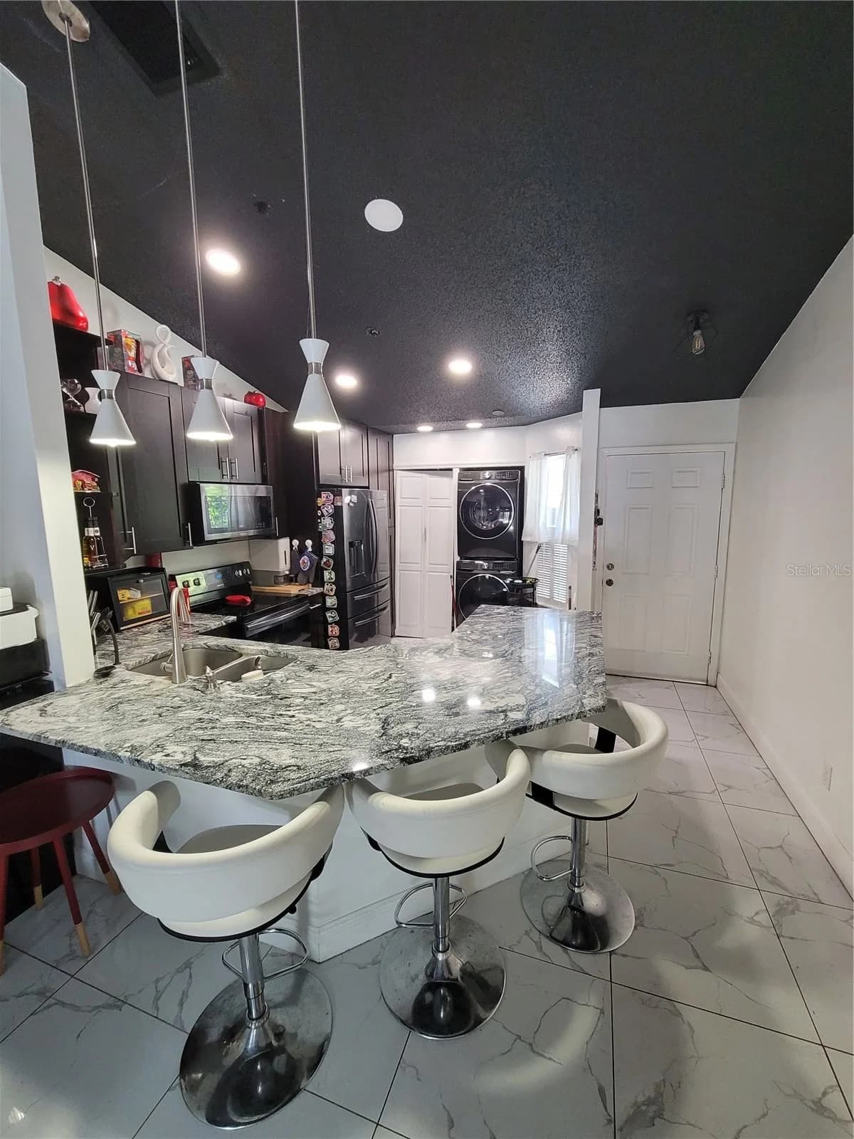 1709 RIVERS EDGE Drive 4
