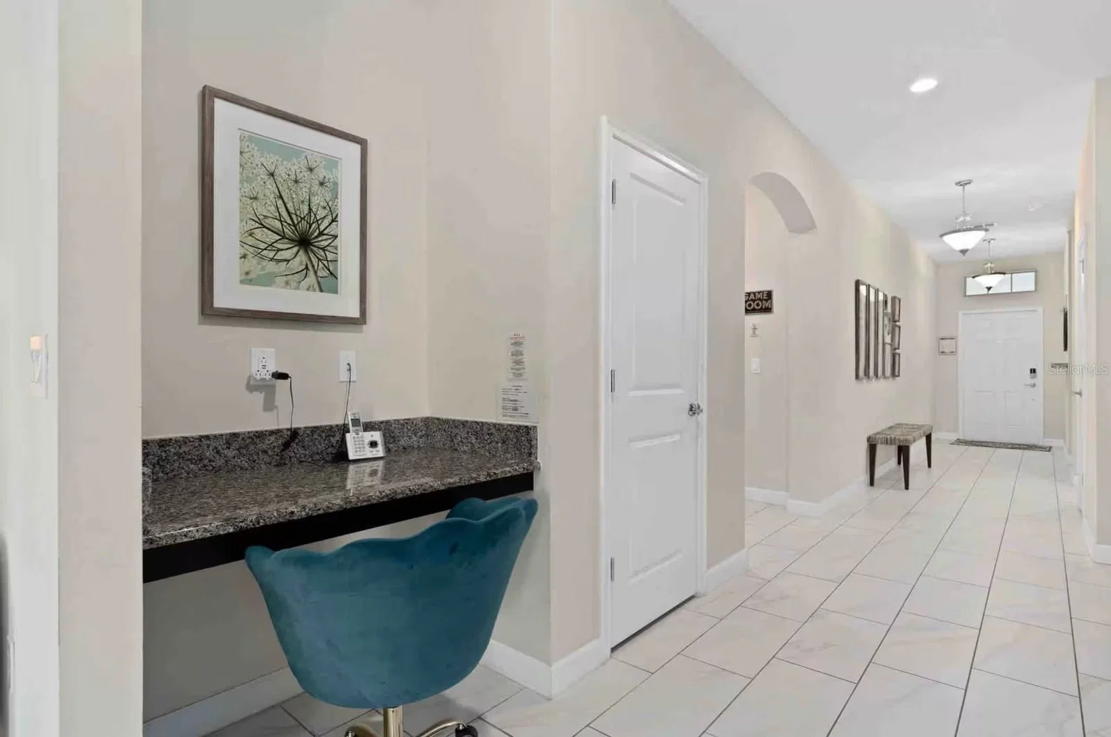 4700 SLEEPY HOLLOW Drive 4
