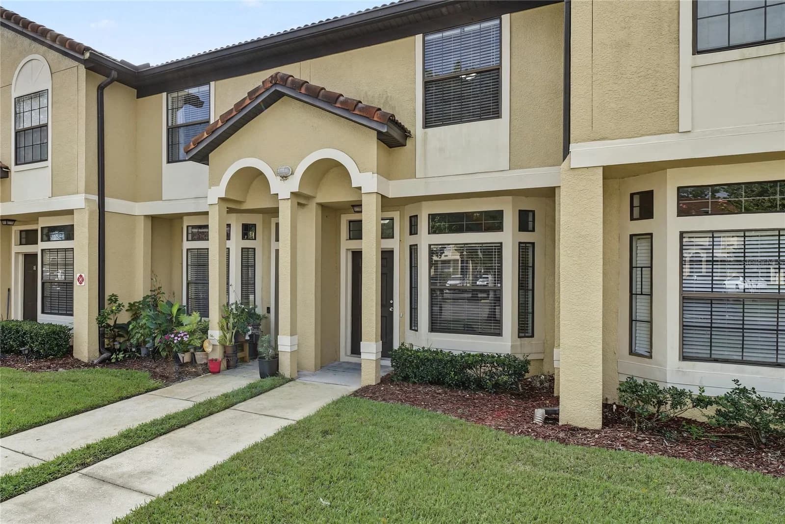 6013 SCOTCHWOOD GLN #20, Orlando, FL 32822