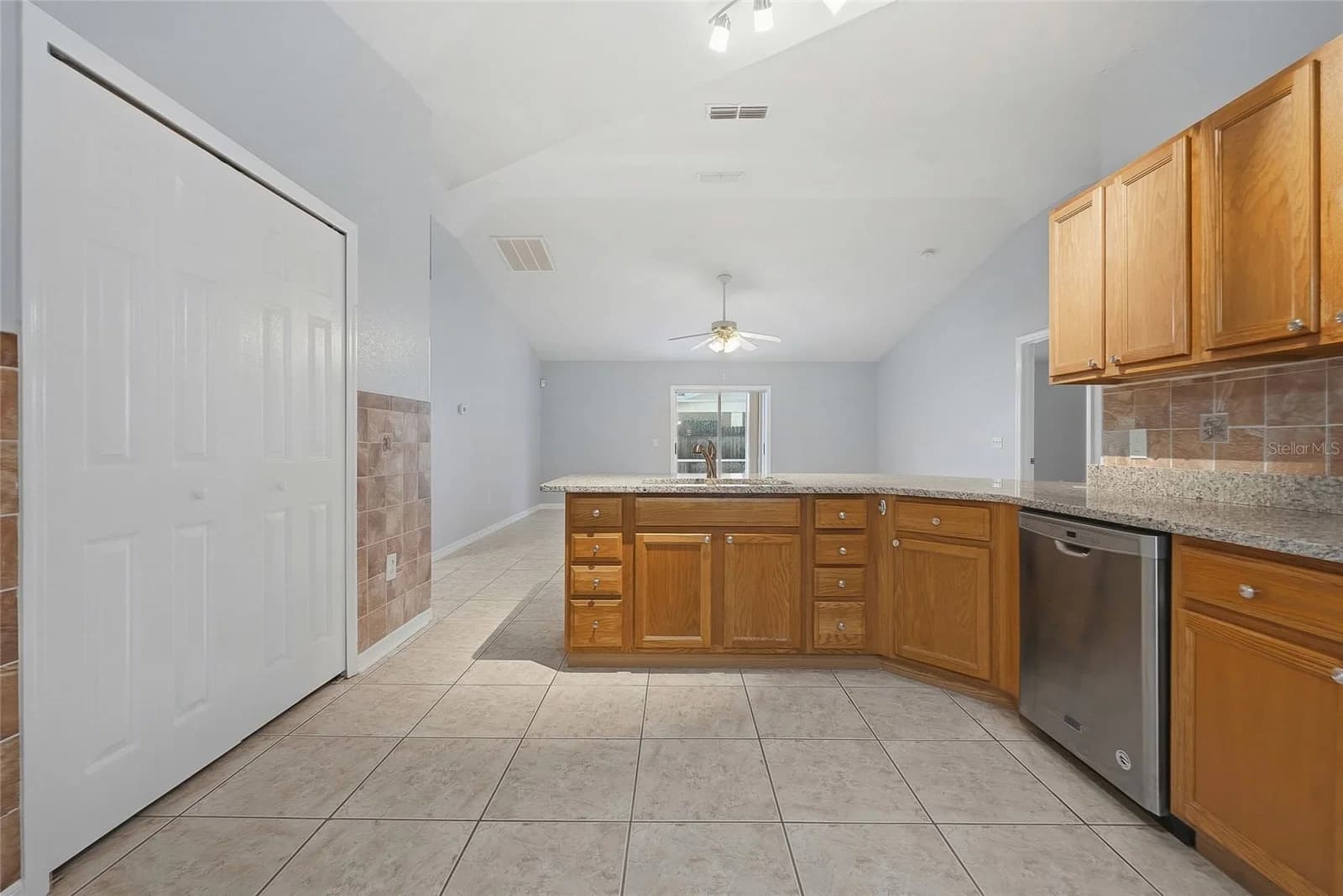 663 JAGUAR Court 4