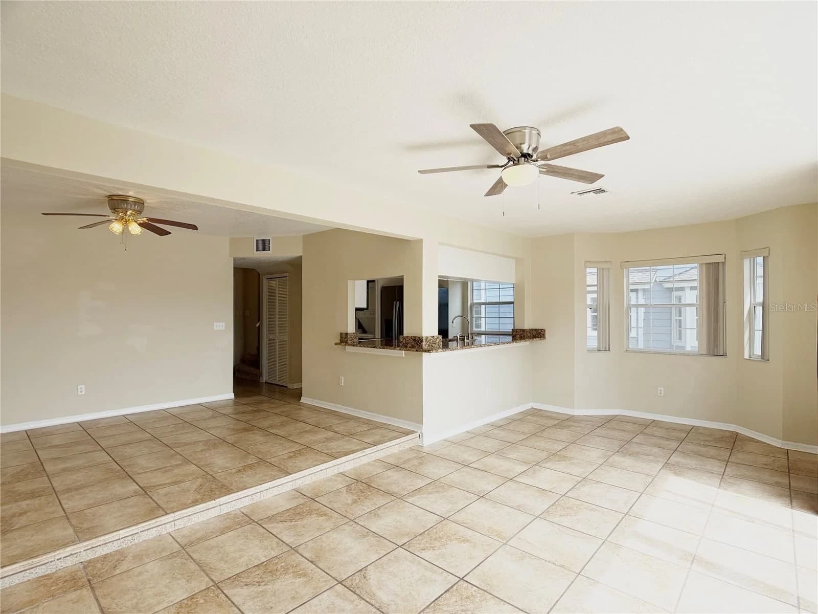 133 MANGO Drive #Unit B, Davenport, FL 33897 2