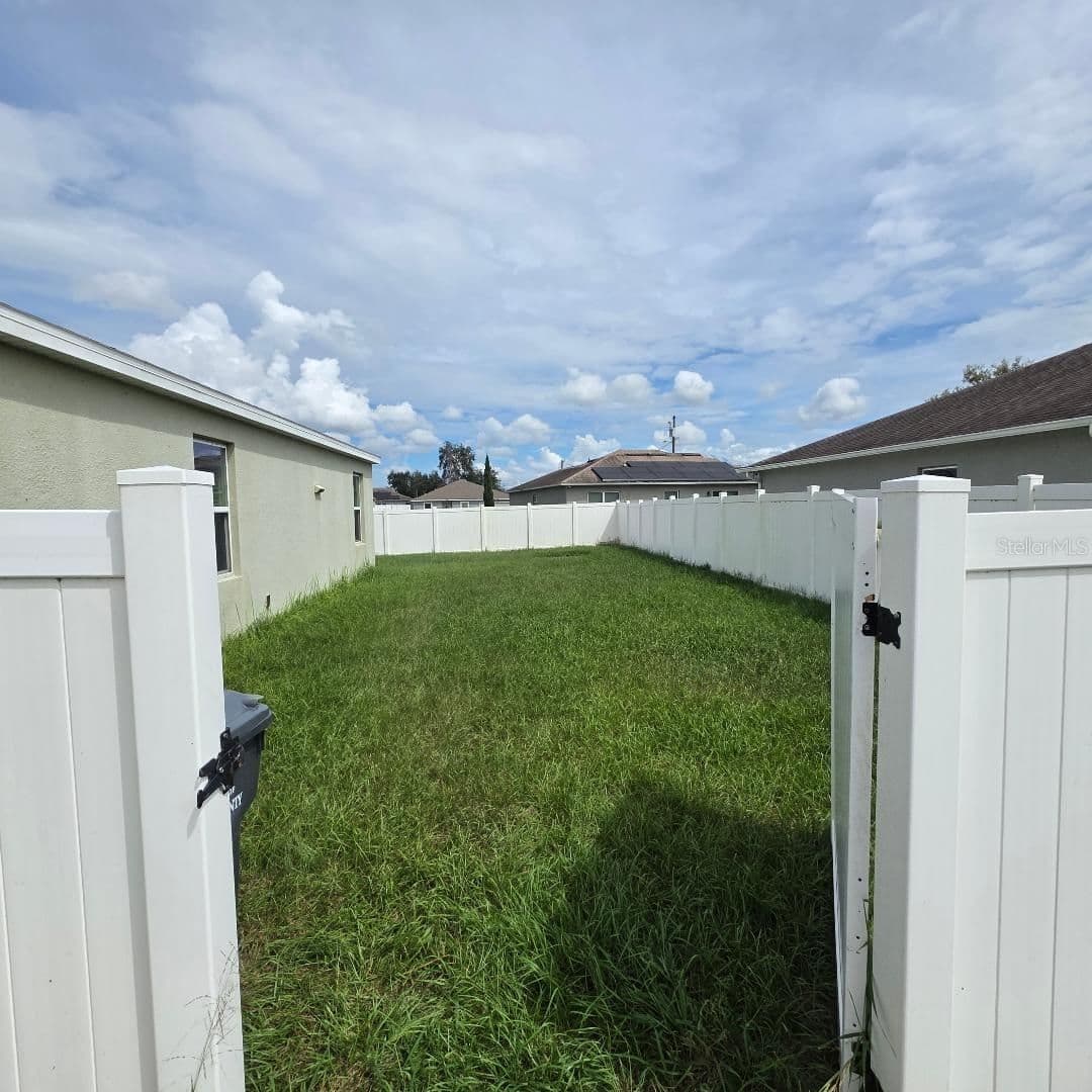 356 CAMELLIA Court 4