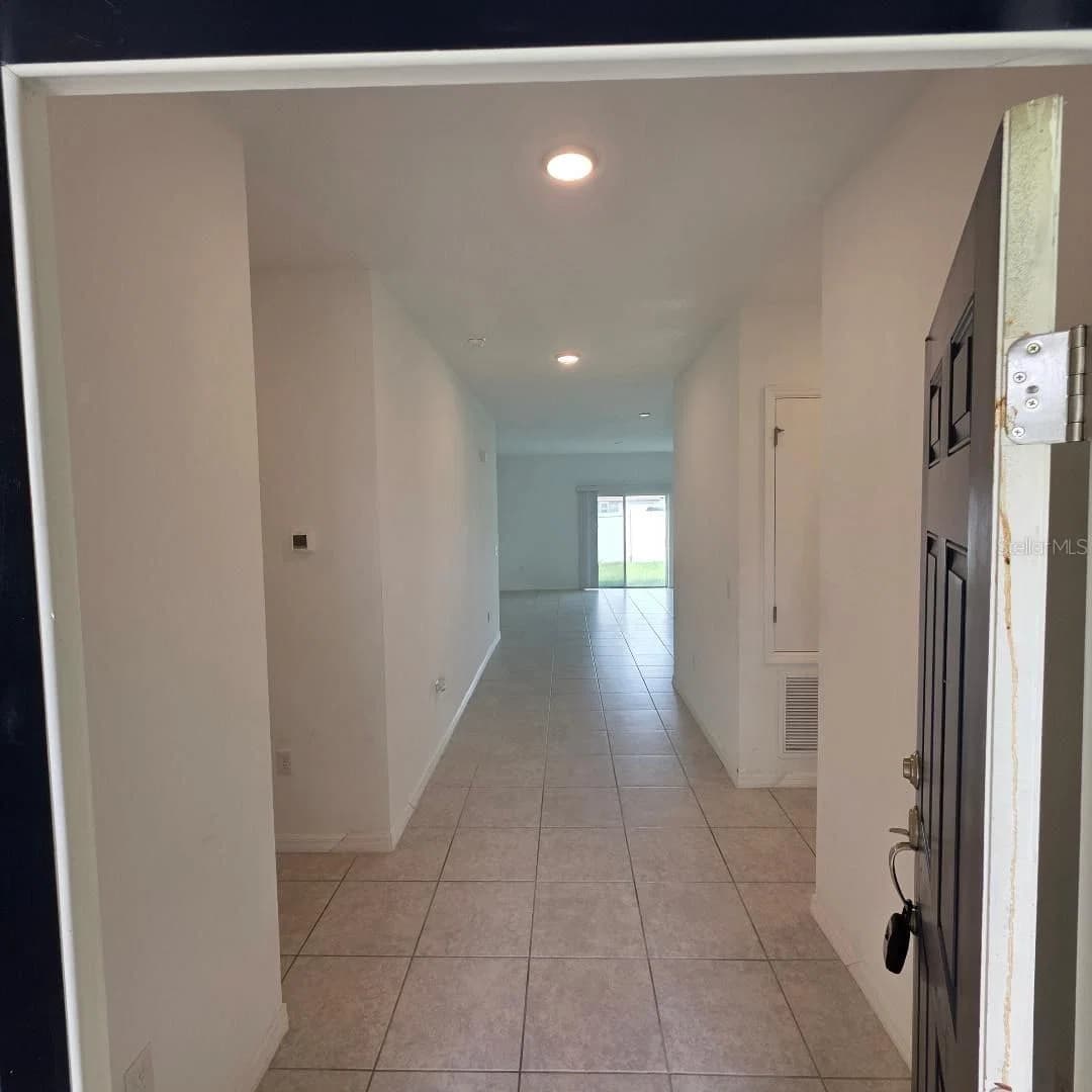 356 CAMELLIA Court 5
