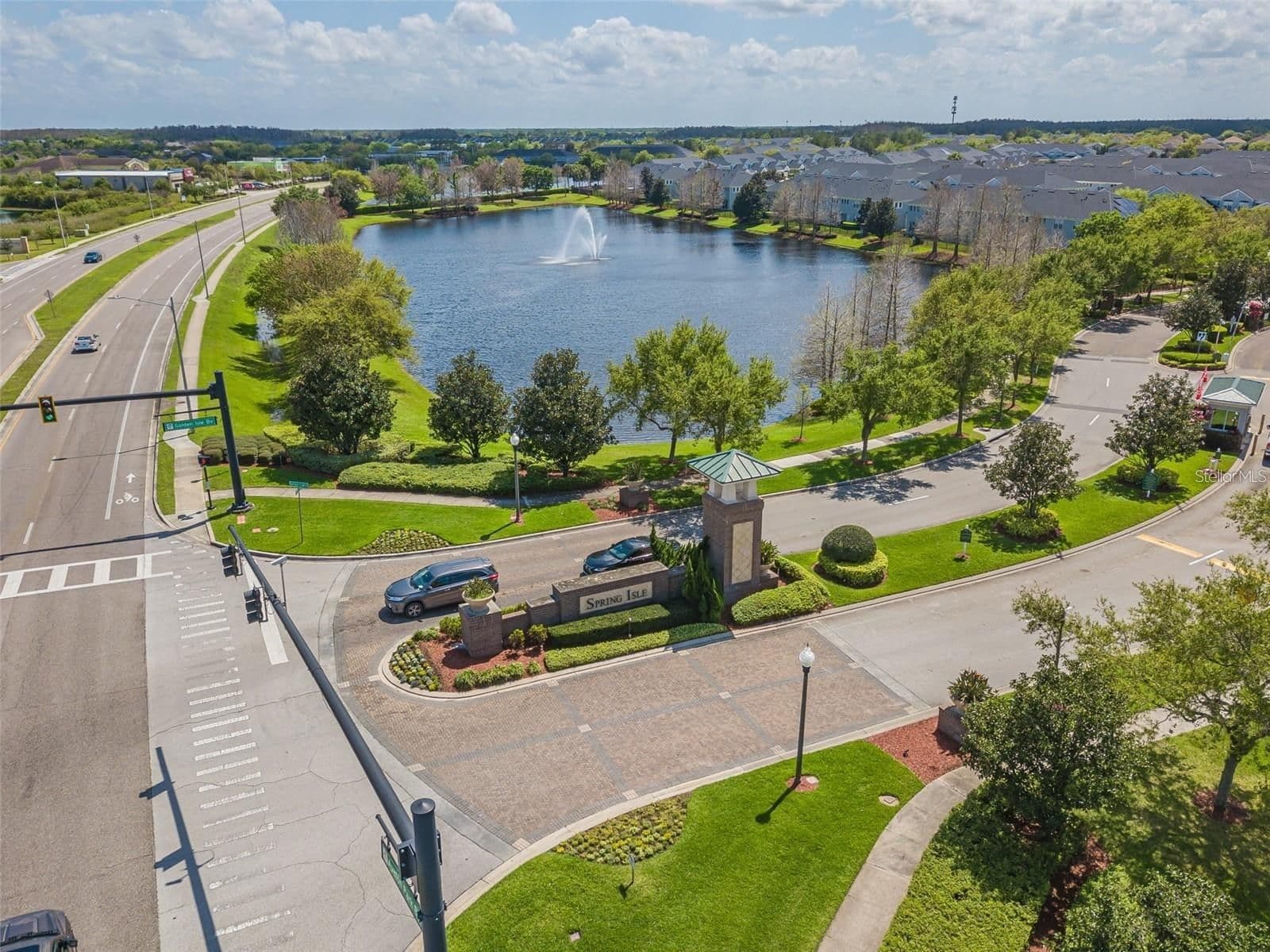 1605 SHALLCROSS Avenue, Orlando, FL 32828 2