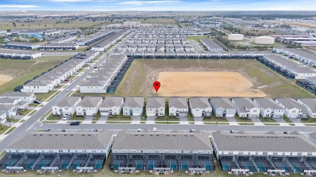 4329 LANA Avenue, Davenport, FL 33897 3