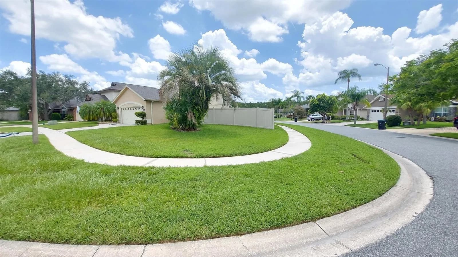 2250 STONEMILL Drive, Orlando, FL 32837 2