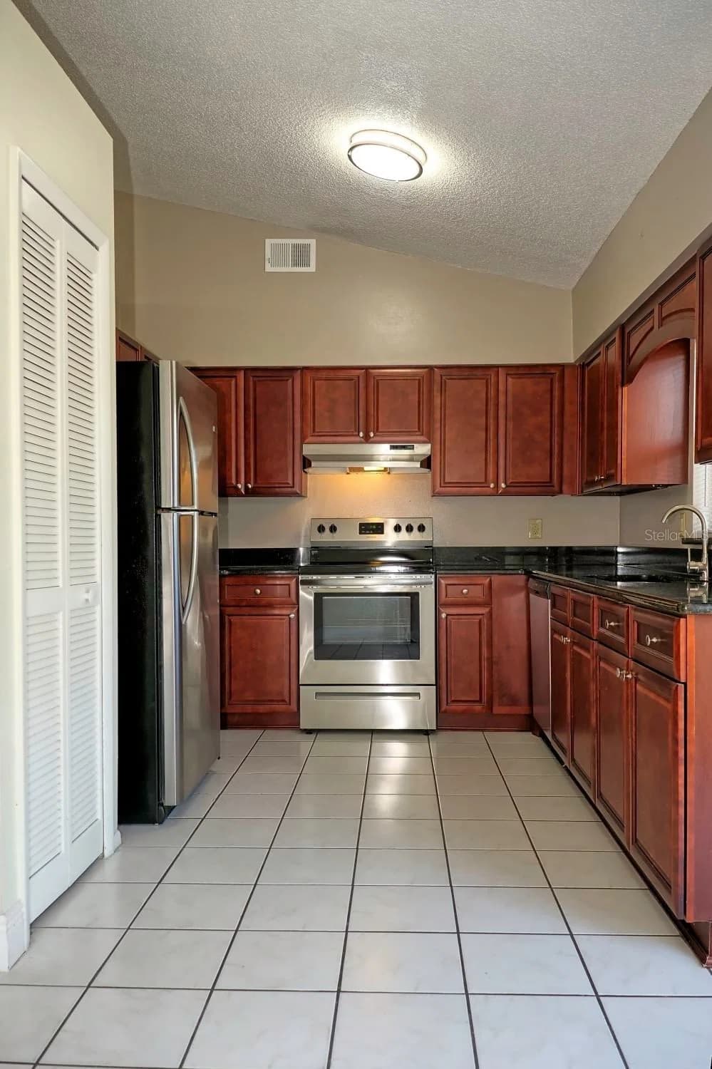 7761 BAY CEDAR Drive 4
