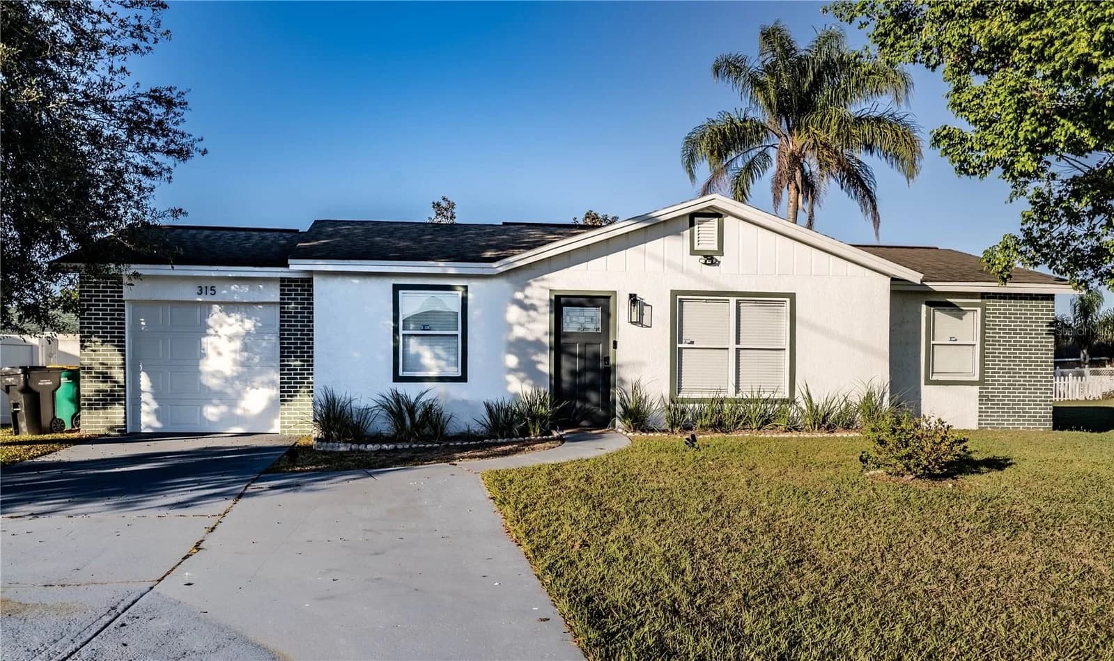 315 LAUDERDALE Court, Kissimmee, FL 34759
