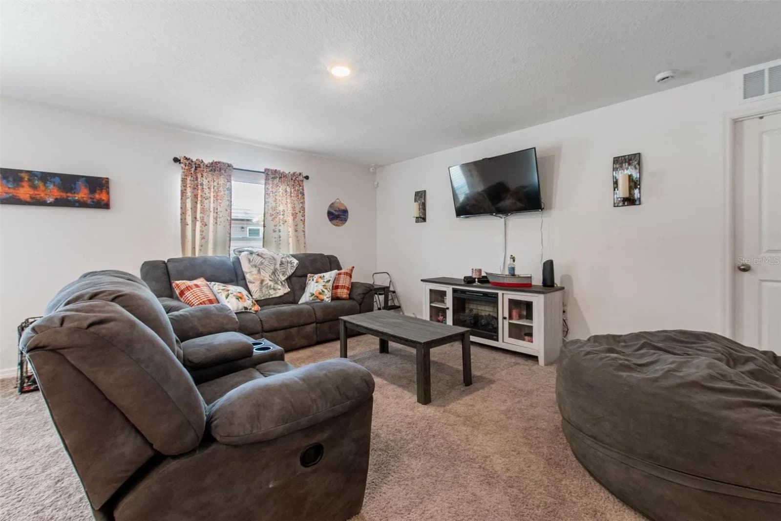 500 RIO GRANDE Drive, Kissimmee, FL 34759 3
