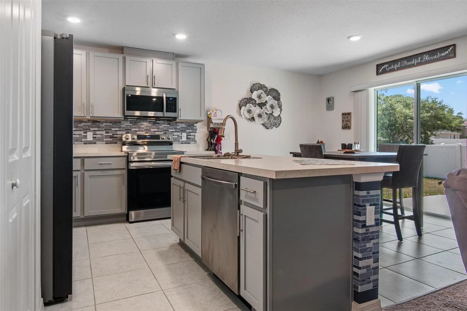 500 RIO GRANDE Drive 5