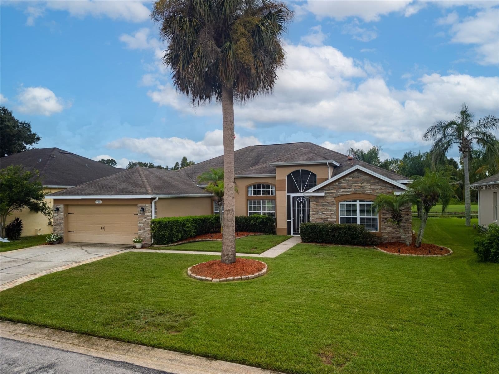 918 GOLF COURSE 2