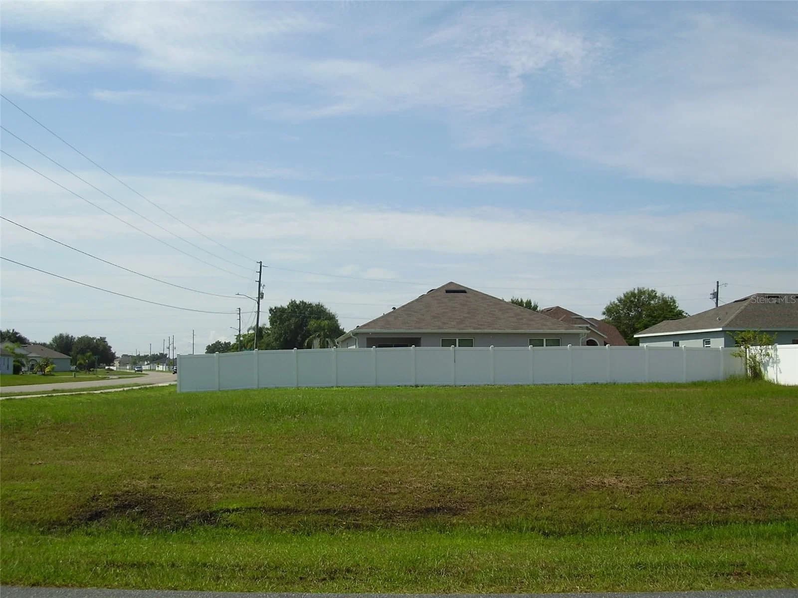 800 CARROUSEL, Kissimmee, FL 34759