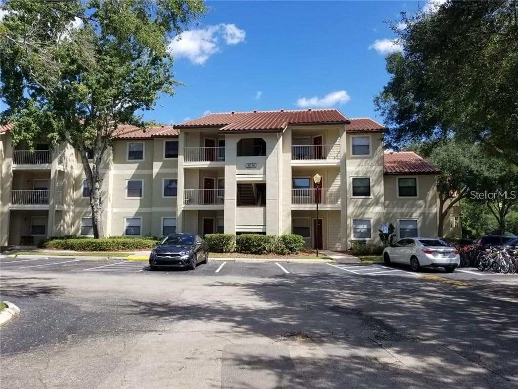 3036 PARKWAY, Kissimmee, FL 34747