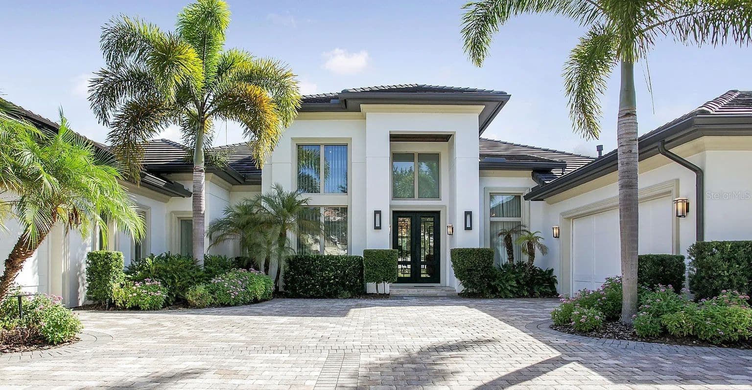 10372 KENSINGTON SHORE Drive, Orlando, FL 32827 2