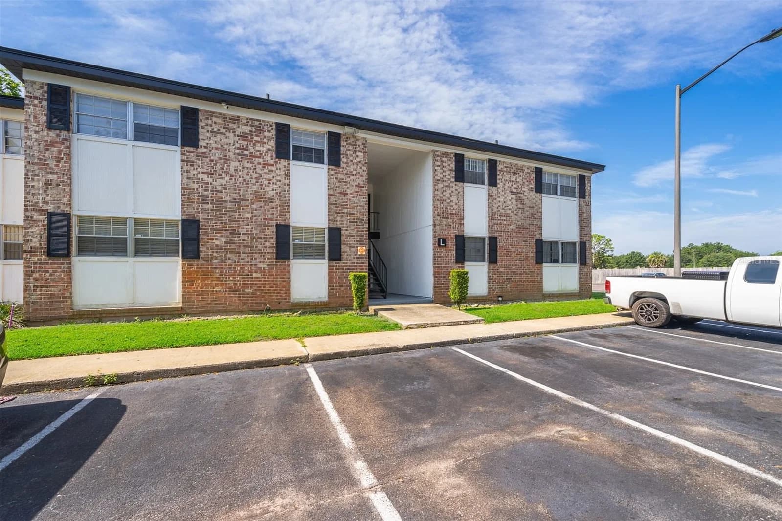 5317 CURRY FORD Road #L208, Orlando, FL 32812