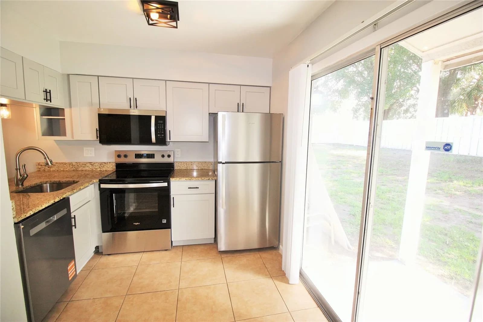 2520 LANCIEN Court #2522 4