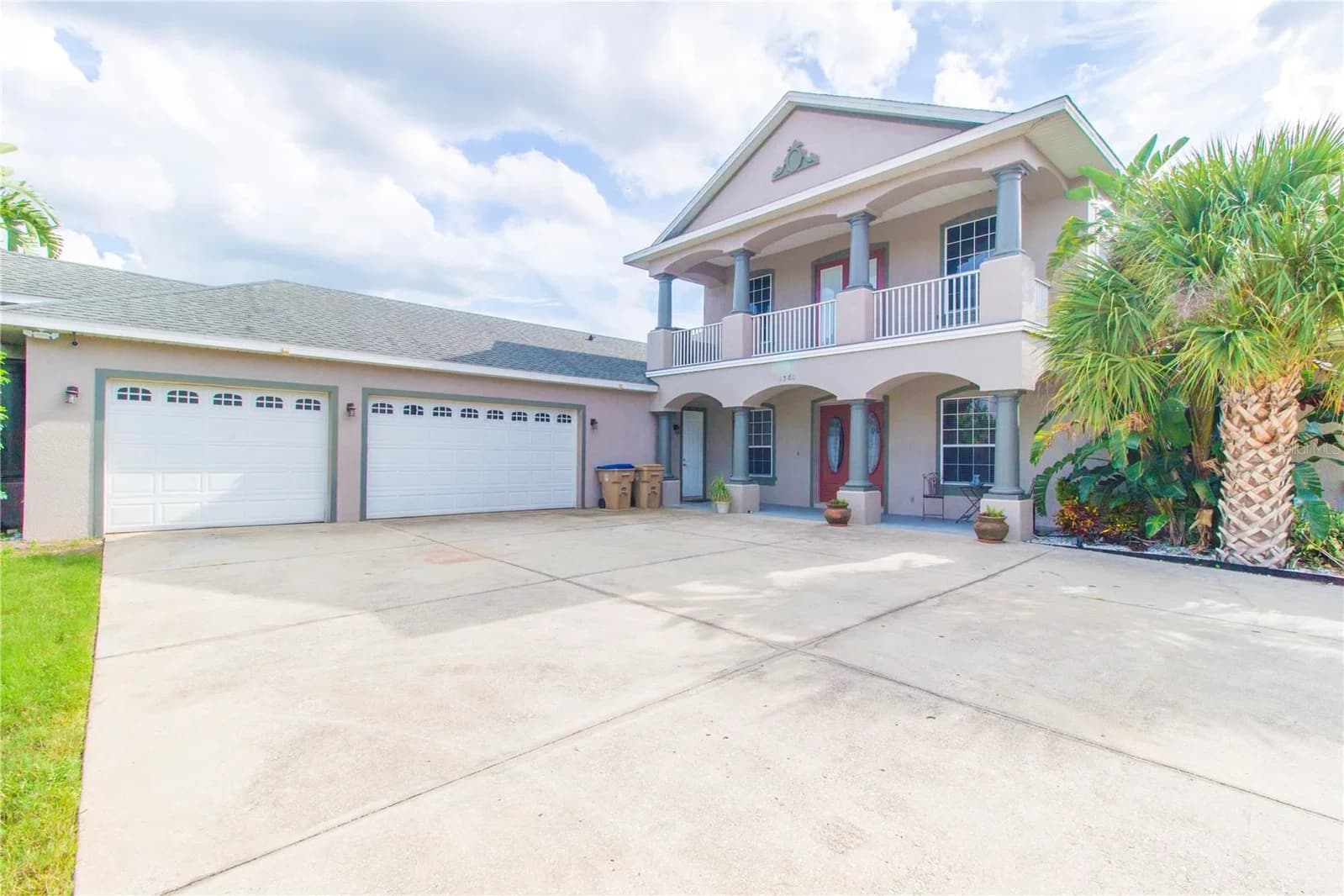 1380 LAKE SHORE Boulevard 4
