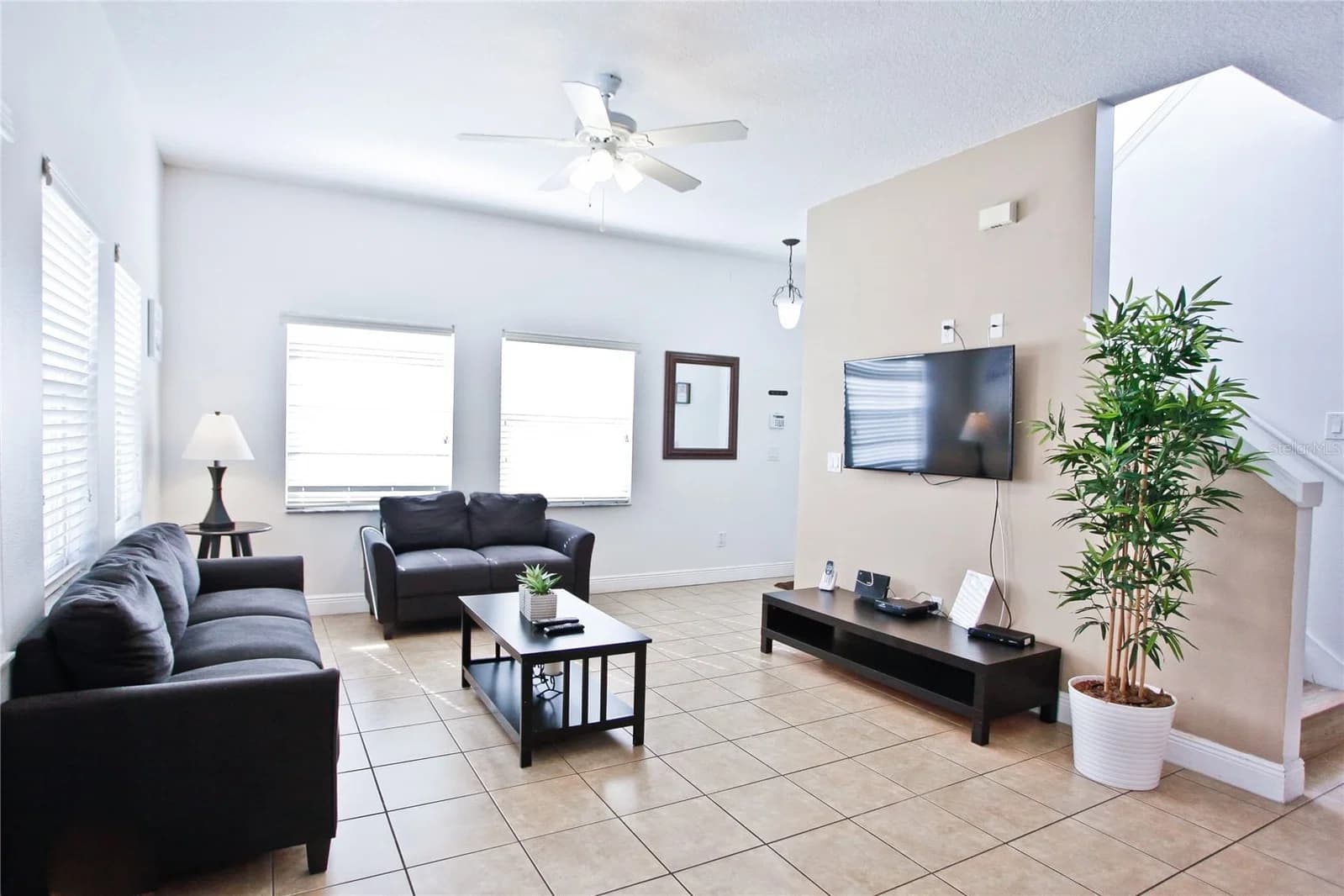4577 ALBERTO Circle, Kissimmee, FL 34746 3