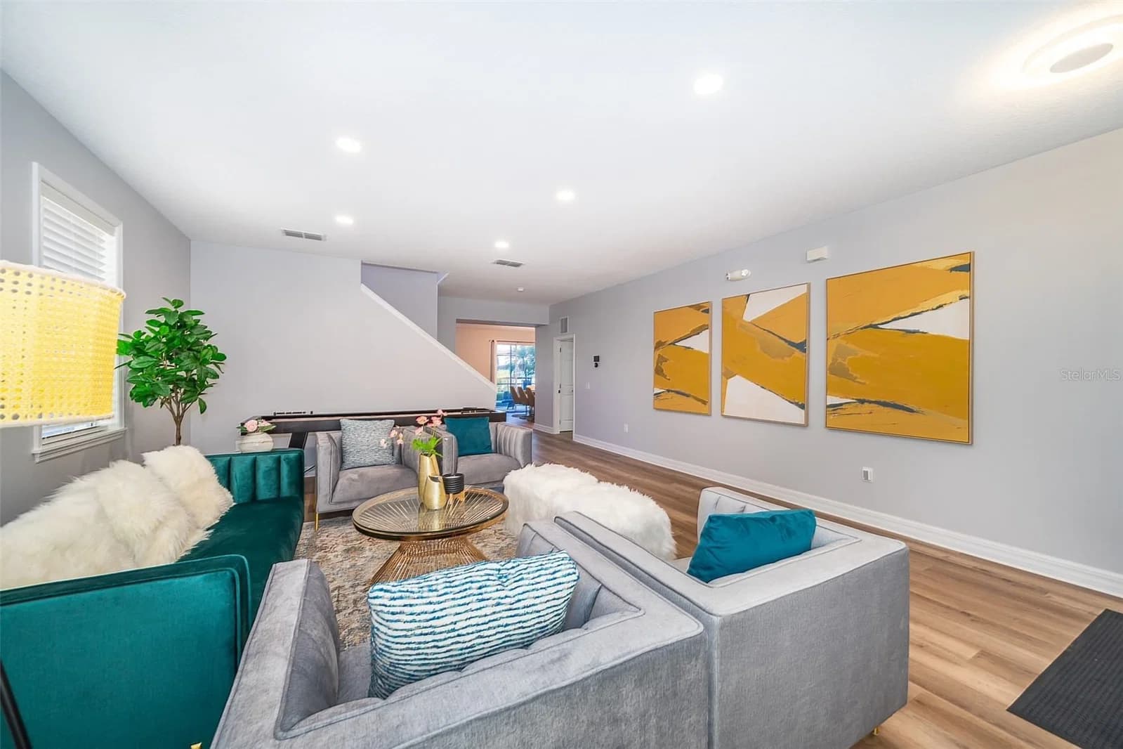 1113 PINE RIDGE 5