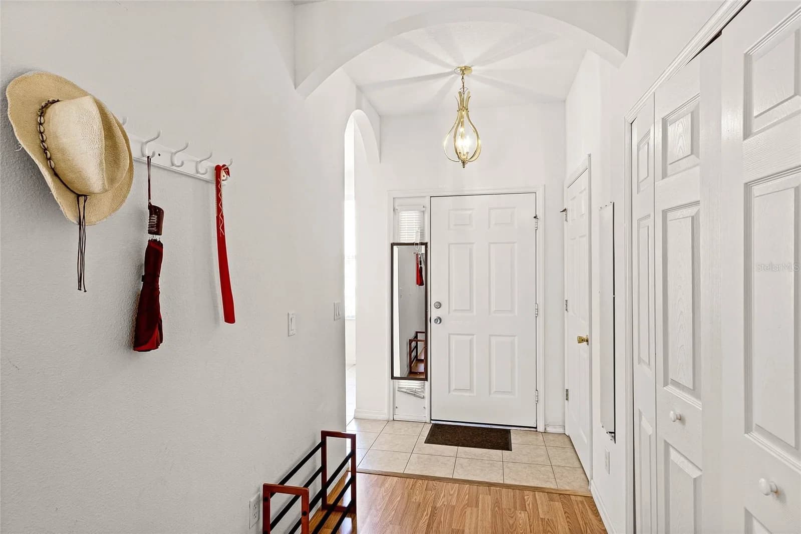 1149 BEACH Circle 4