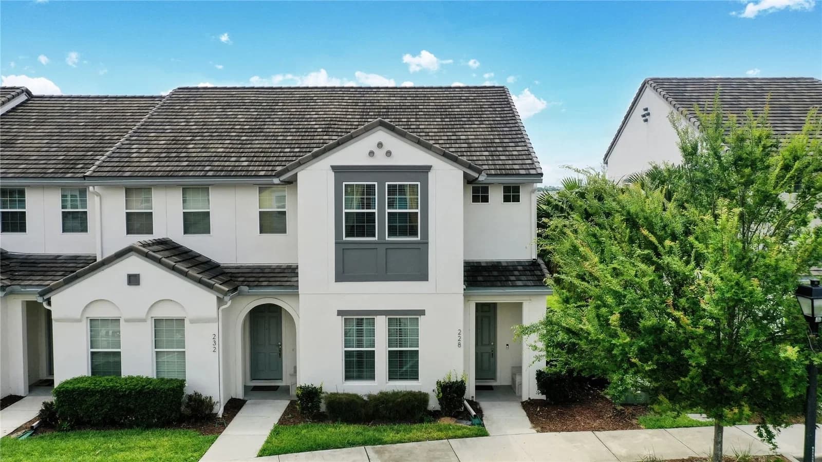 228 CAPTIVA DR 2