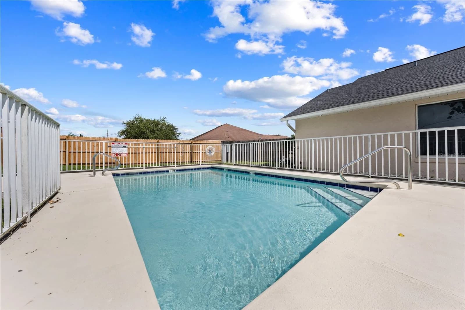 3078 SHINGLE CREEK Court 4