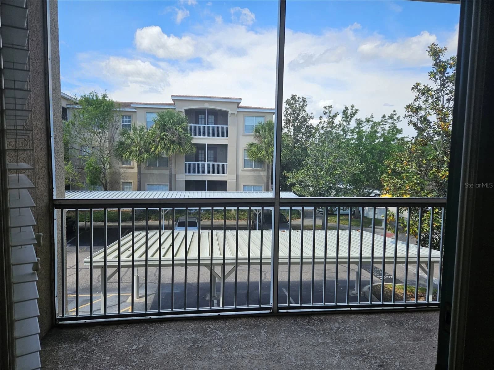 3001 LAUREL PARK Lane #201 5