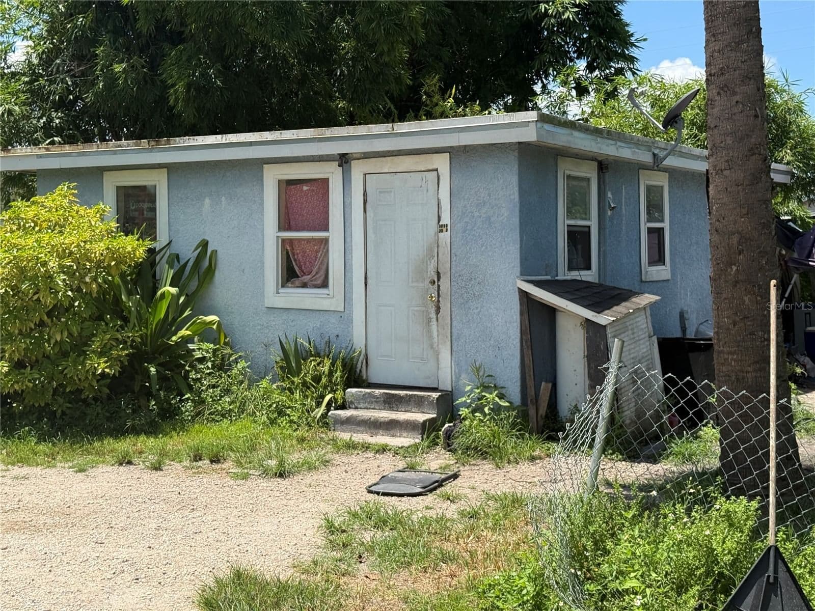 810 PERSON Street 5