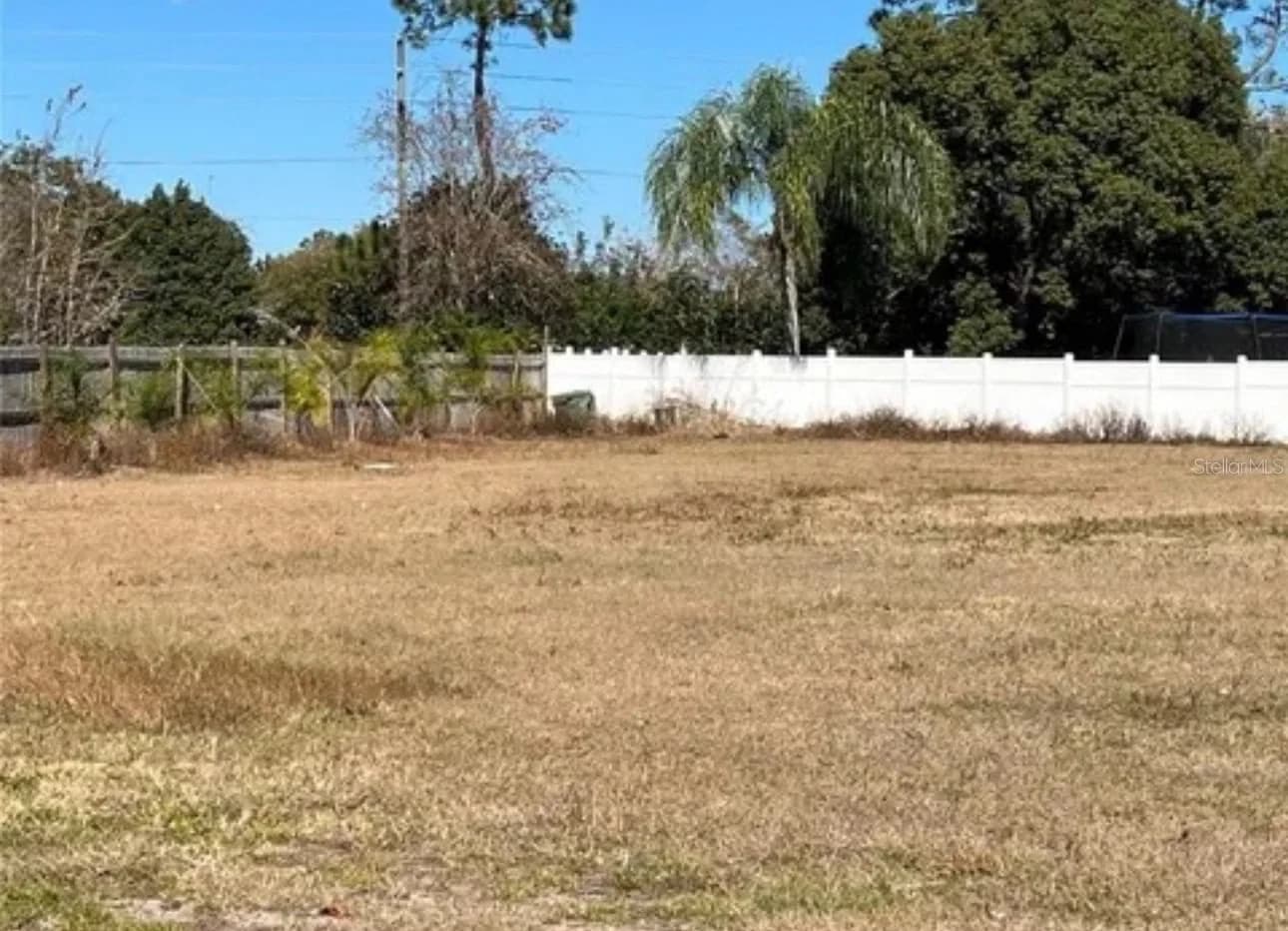 652 MADRID, Kissimmee, FL 34758 3