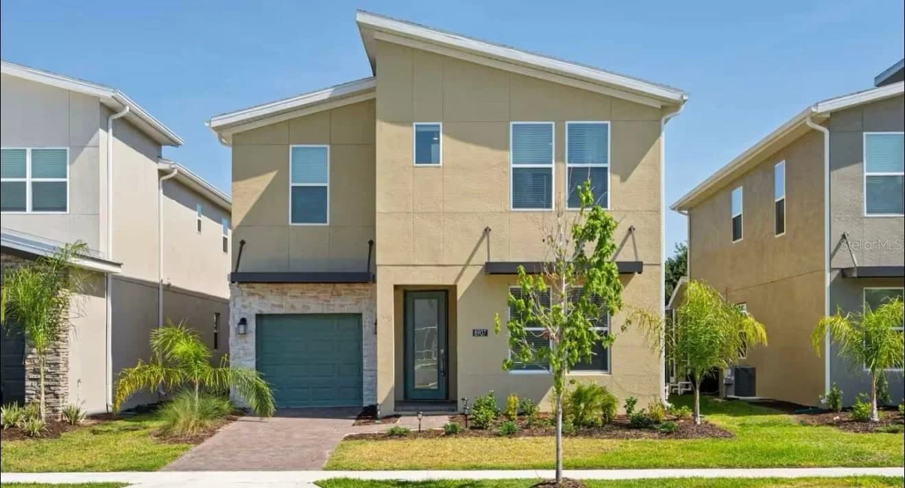 8907 PLAY THROUGH, Davenport, FL 33896