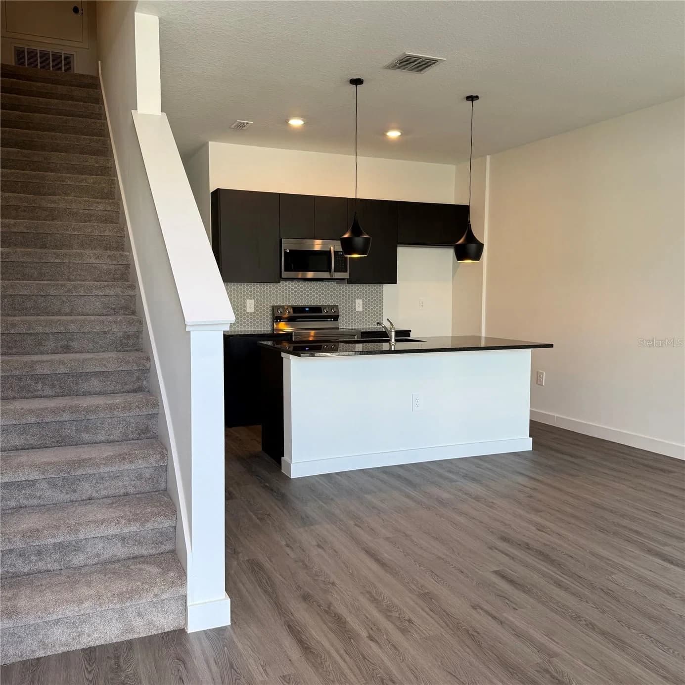 3245 SUSTAINABLE, Kissimmee, FL 34747 3