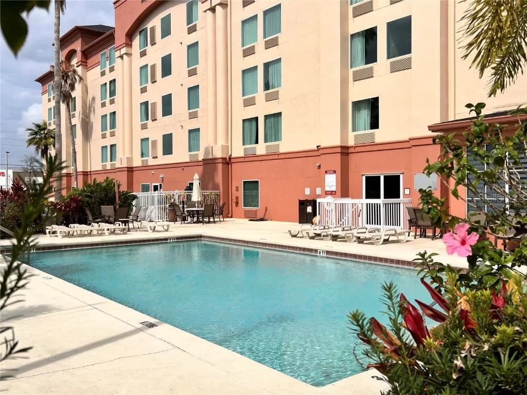 3000 MAINGATE, Kissimmee, FL 34747 2