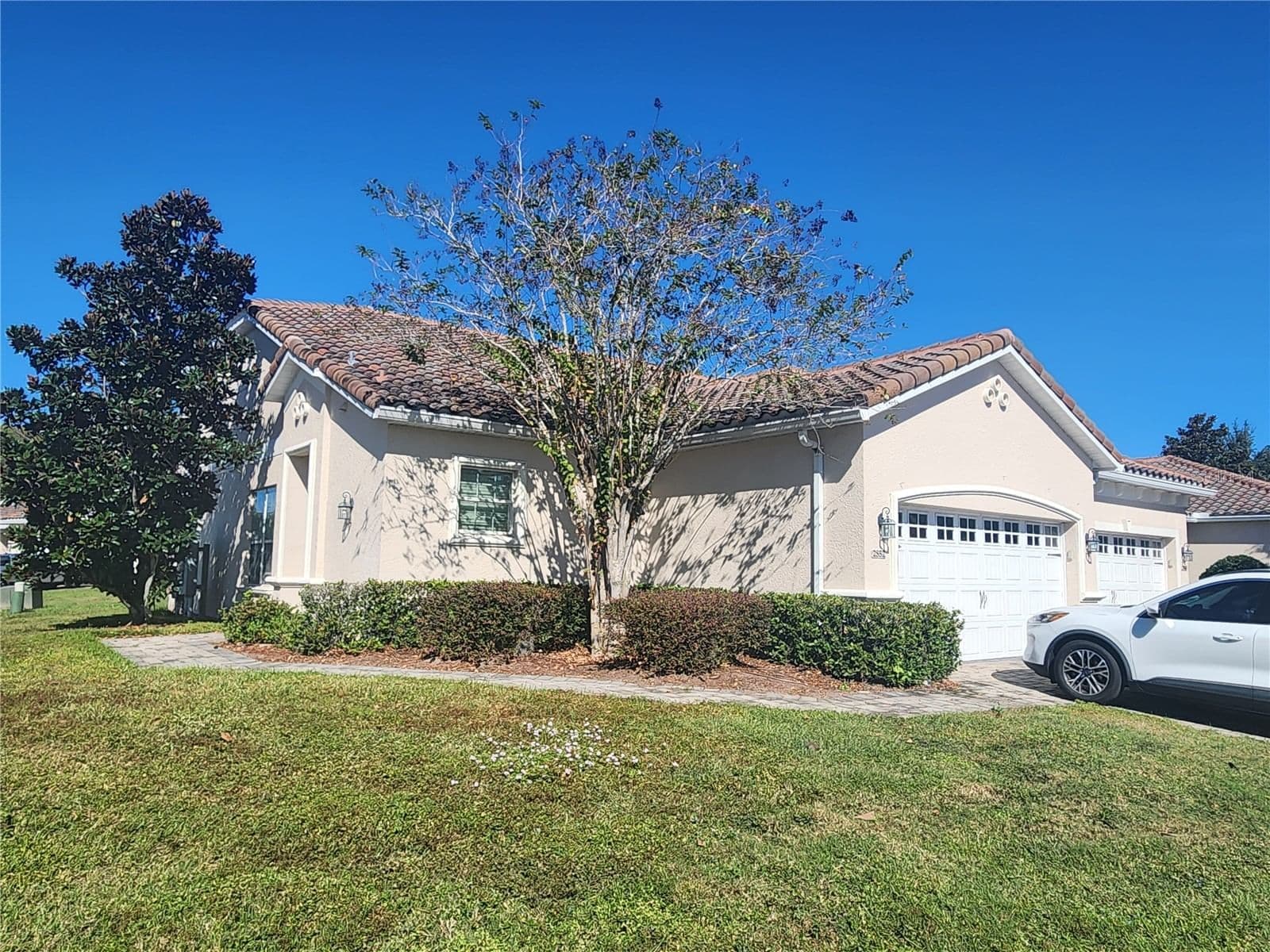 2852 EASTHAM, Kissimmee, FL 34741 2