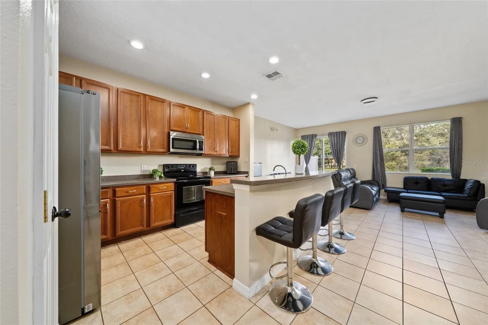 3008 SEAVIEW CASTLE 5